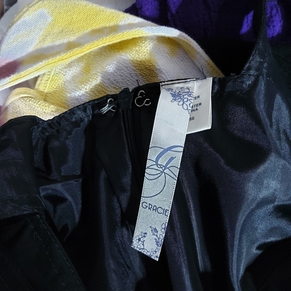 GRACIE SLEEVELESS SUMMER SHEATH DRESS SIZE M - Picture 6 of 6